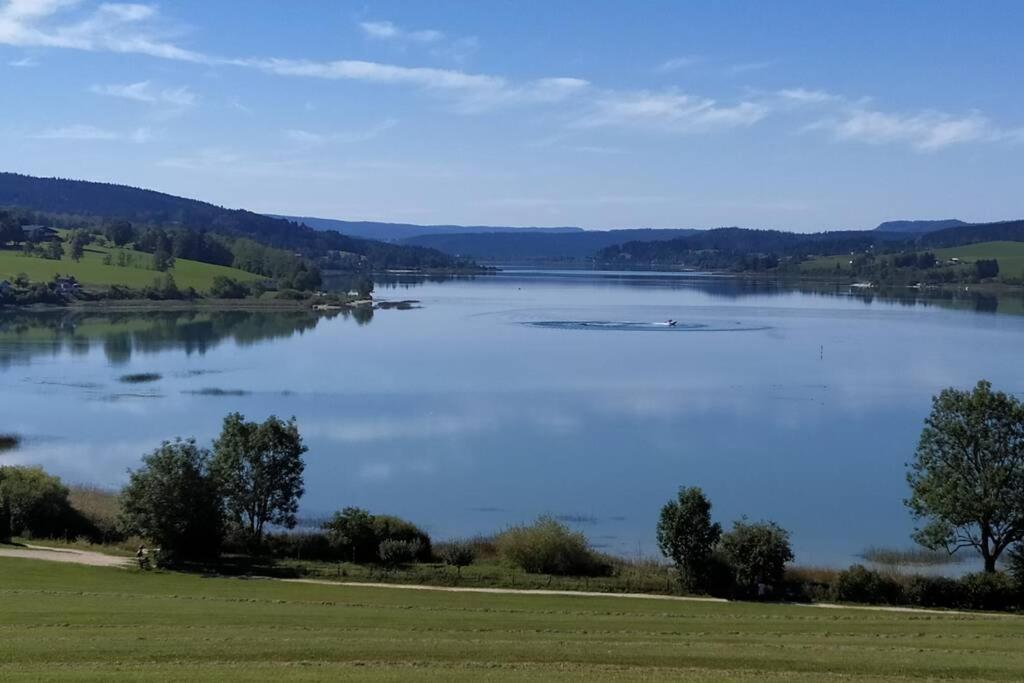 Gite Du Fourperet-Parc Naturel Du Haut-Jura Longevilles-Mont-dʼOr Exteriér fotografie